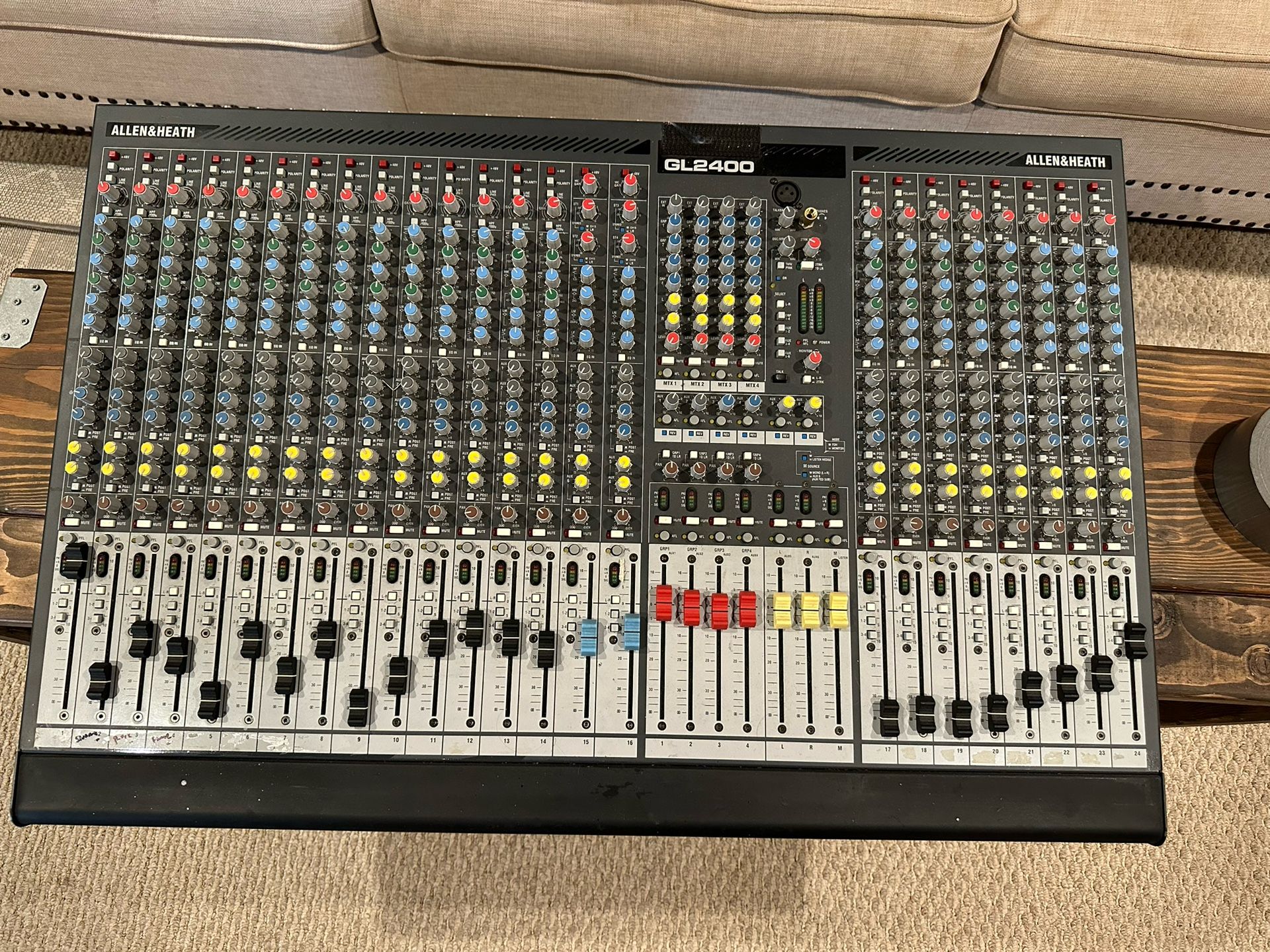 Sound Console Allen And Heath GL2400 24 Channel Mixer for Sale in Buena