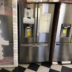 #153 New 3 Door Stainless Steel Bottom Freezer LG Refrigerator 