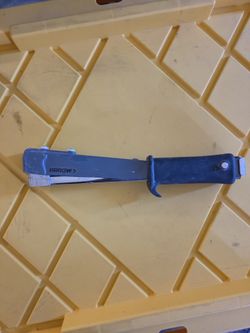 Arrow Stapler