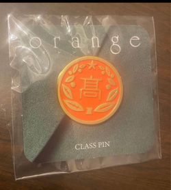 Loot anime January orange pin