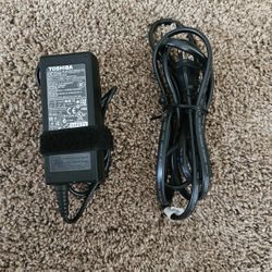 Toshiba AC adapter 