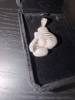 Boxing Glove Chain