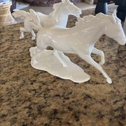Kaiser Horses Figurine Biscuit Porcelain 