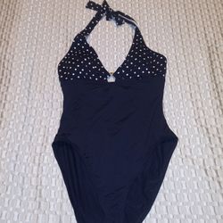 Woman Swimsuit size 10 Runs Smaller Like NEW