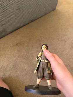 Tanjiro statue