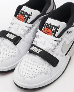 Nike Air Force Low-Top Sneakers White Black