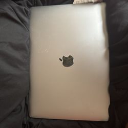 MacBook Air (silver)
