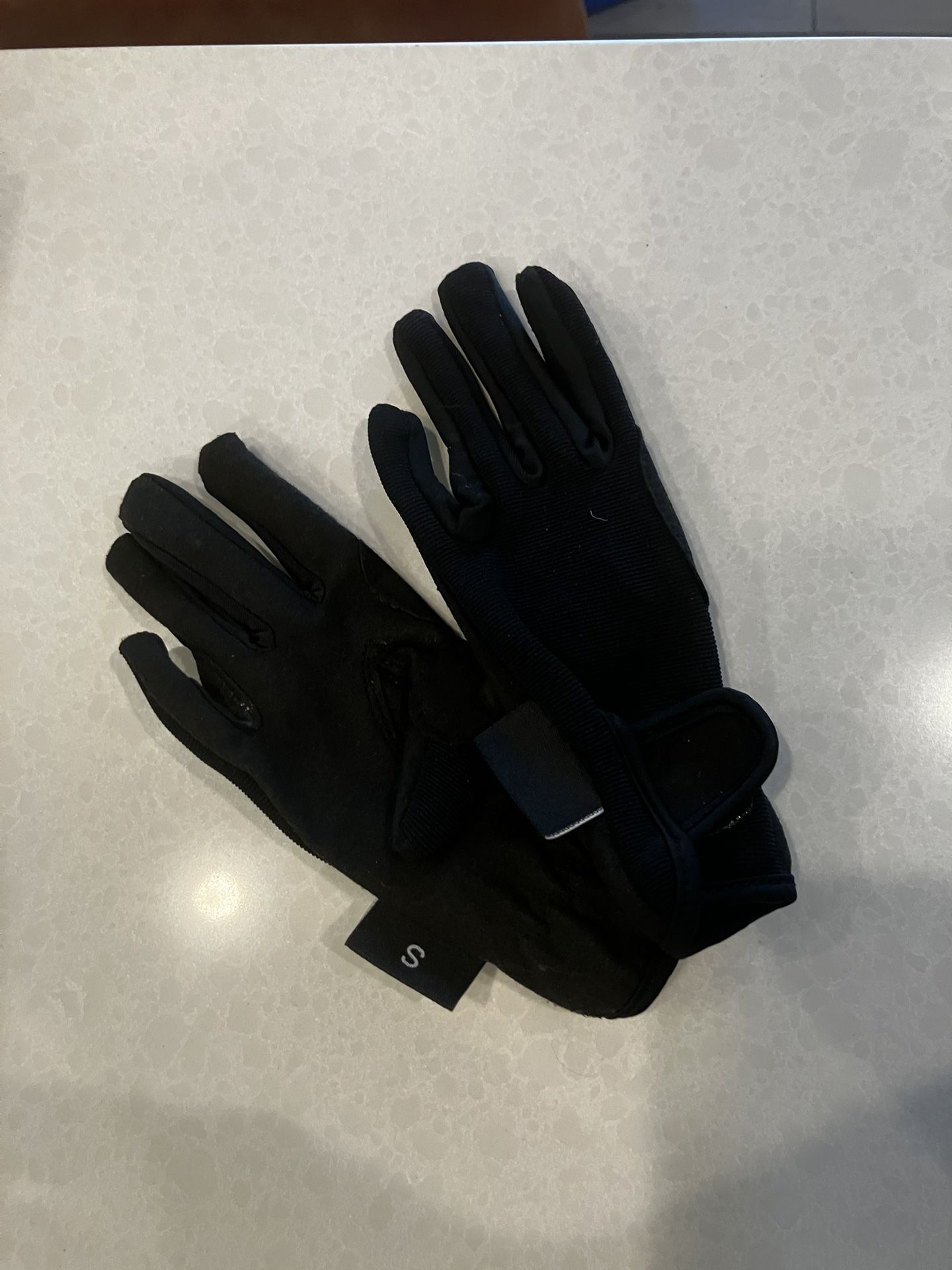 Kerrits Girls horseback Riding Gear