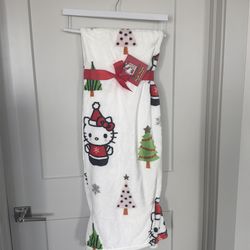 Hello Kitty Christmas Blanket