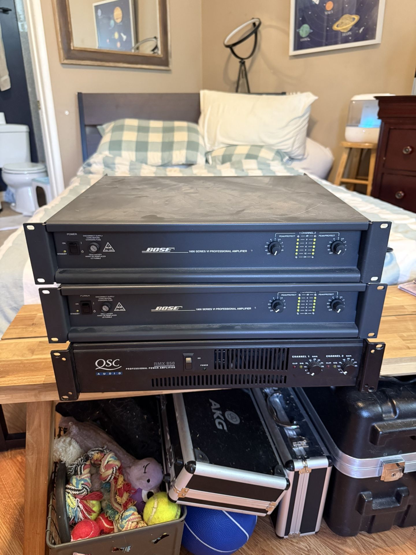 Amplifiers 