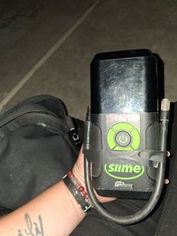 Slime Go Series Lithium-Ion Tire Inflator