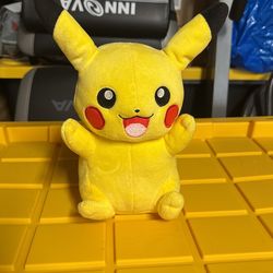 Pokemon Pikachu Electronic Talking & Light Up Cheeks 10" Plush,