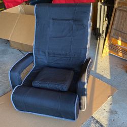 Swivel Floor Chair
