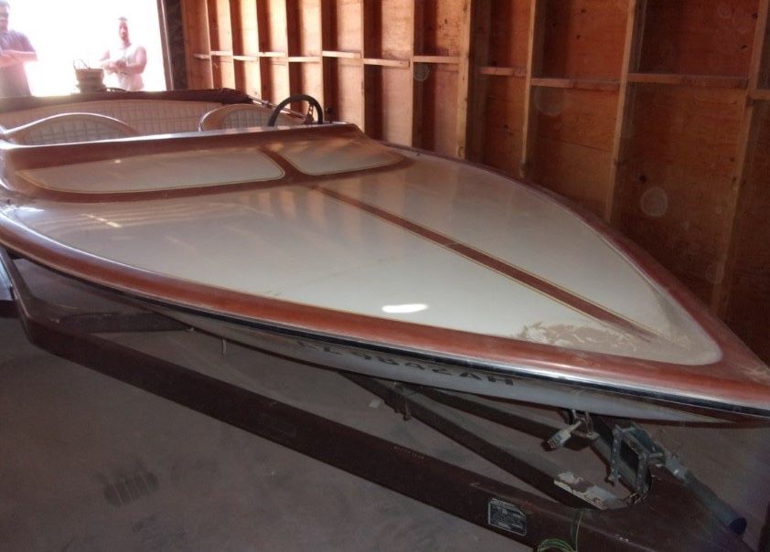 *Barn Find* Retro Hallett Jet Boat – 460 V8 Muscle, Dual Bimini Tops, Teak Decks, AZ Trailer
