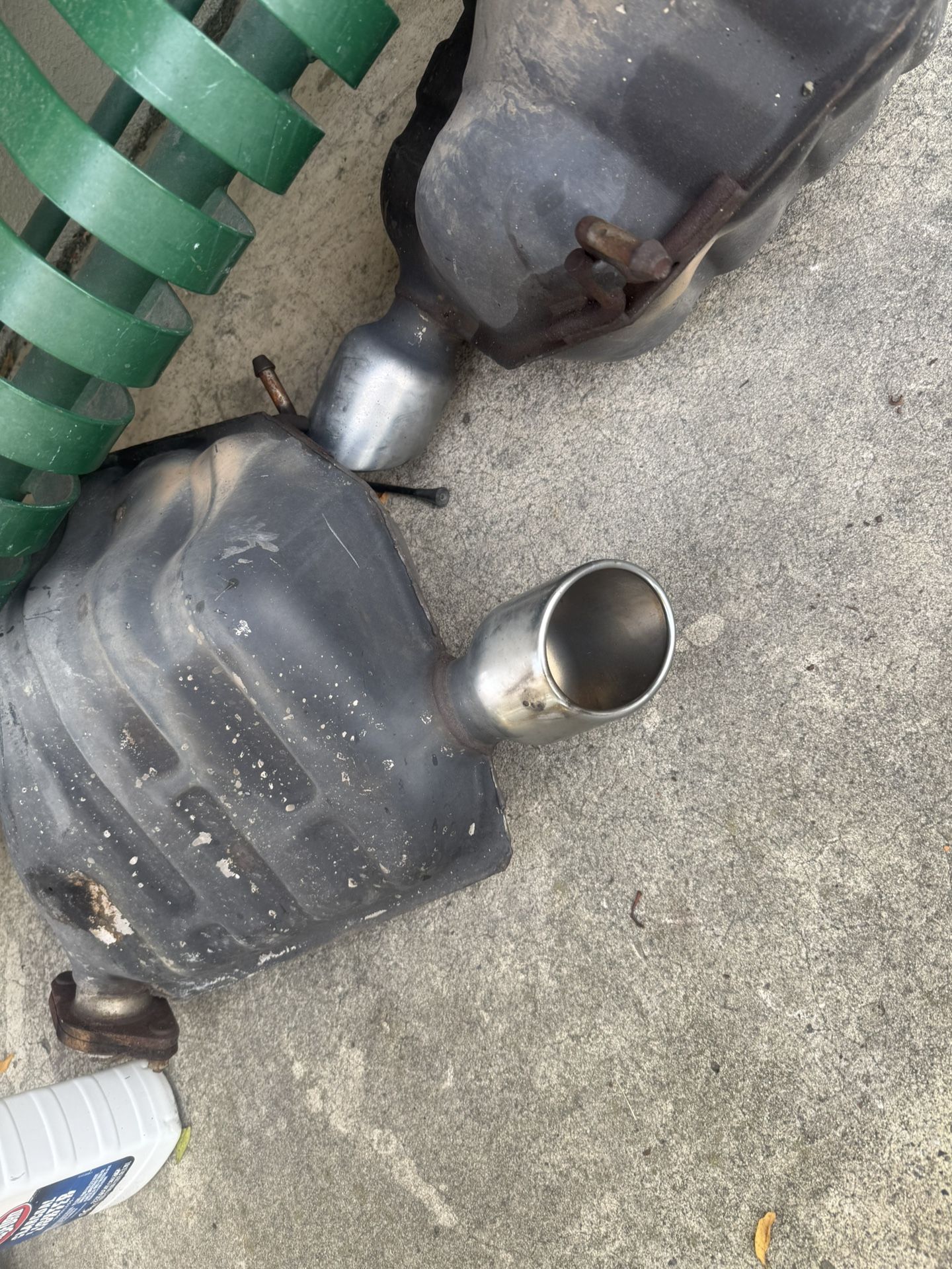 2012 Rear Resonator Muffler Jeep Cherokee 