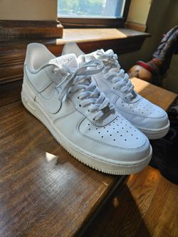 Nike Air Force 1 low size 11