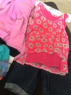 Little girl's clothes