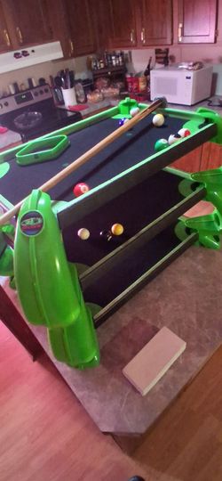 Triple Mini Pool Table