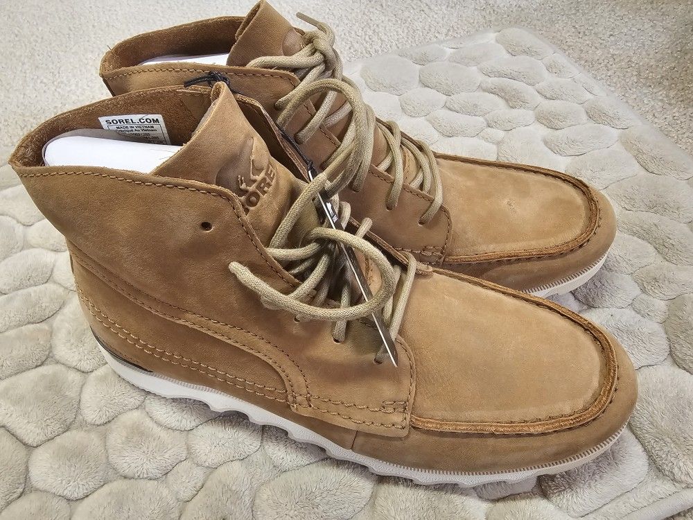 SOREL KEZAR MOC WATERPROOF MENS BOOTS 9.5 - NIB