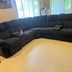 Recliner Sectional Full Powered Sofa