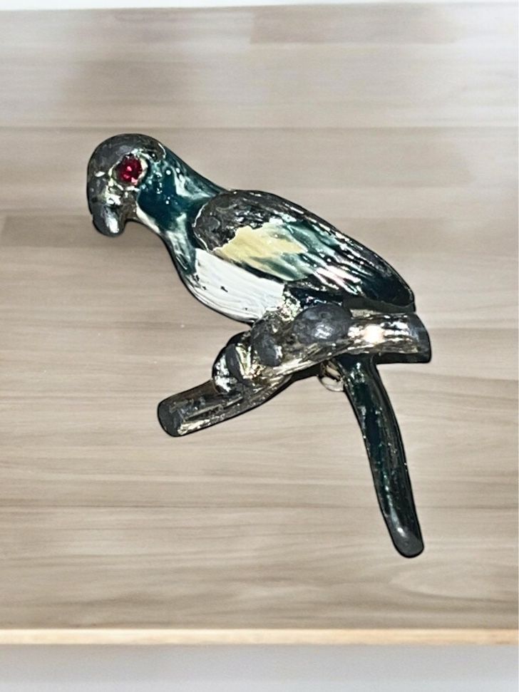 Vintage Enamel Red Rhinestone Intricate Bird Brooch Pin 