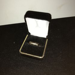 32300-1 14KYG MEN’S DIAMOND BAND