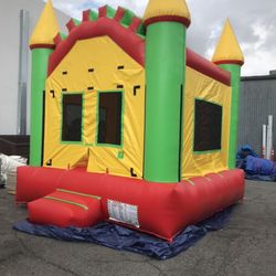 Bounce House / Jumper 