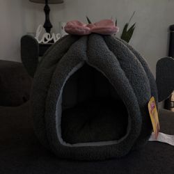 Dog/Cat Bed