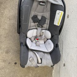 car seat 
