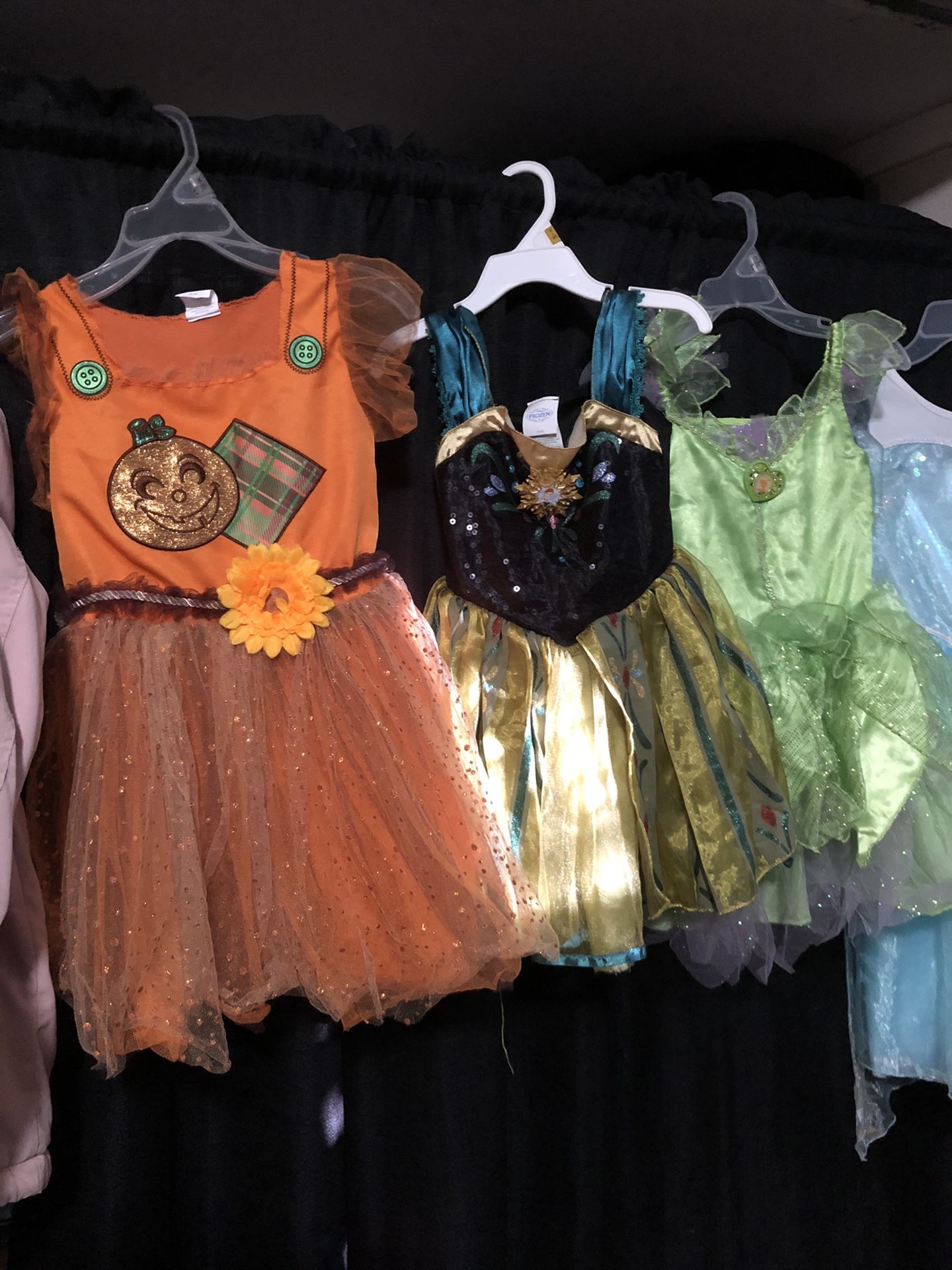Scare crow Anna (from frozen) tinker bell costumes. Toddler size 3-5 sold as is. No extra accessories. $10 each. Girl costumes. Princess costumes.