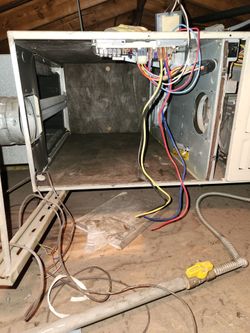 HVAC/Refrigeration Commercial&Residential Walk in Coolers Walk In Freezers Commercial refrigerators Commercial freezers Central AC split systems packa