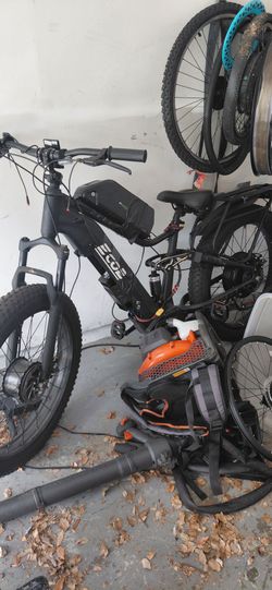 Ebike 3000 watt rear hub motor, 52 volt battery