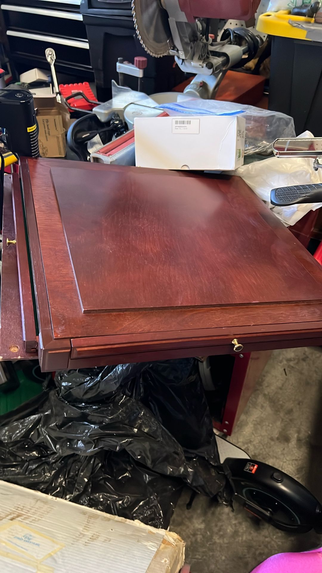 Monopoly Table With 3 Chairs