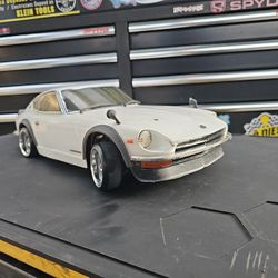 Kyosho 71 240z 1/10 Scale 