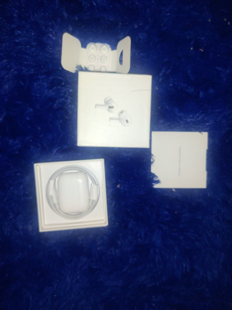 Airpods Active Noise Cancelling (Price Can Be Negotiable)