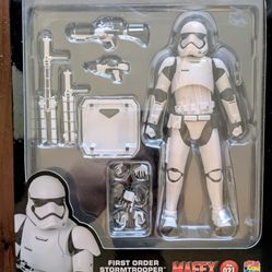 Mafex storm trooper toy