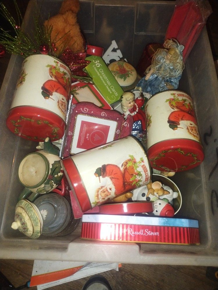 Assorted Christmas Decor