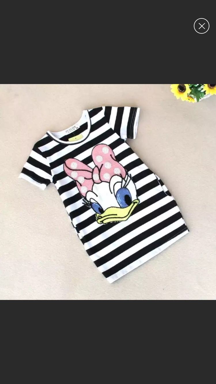 NWT Black Daisy ShortSleeves Dress