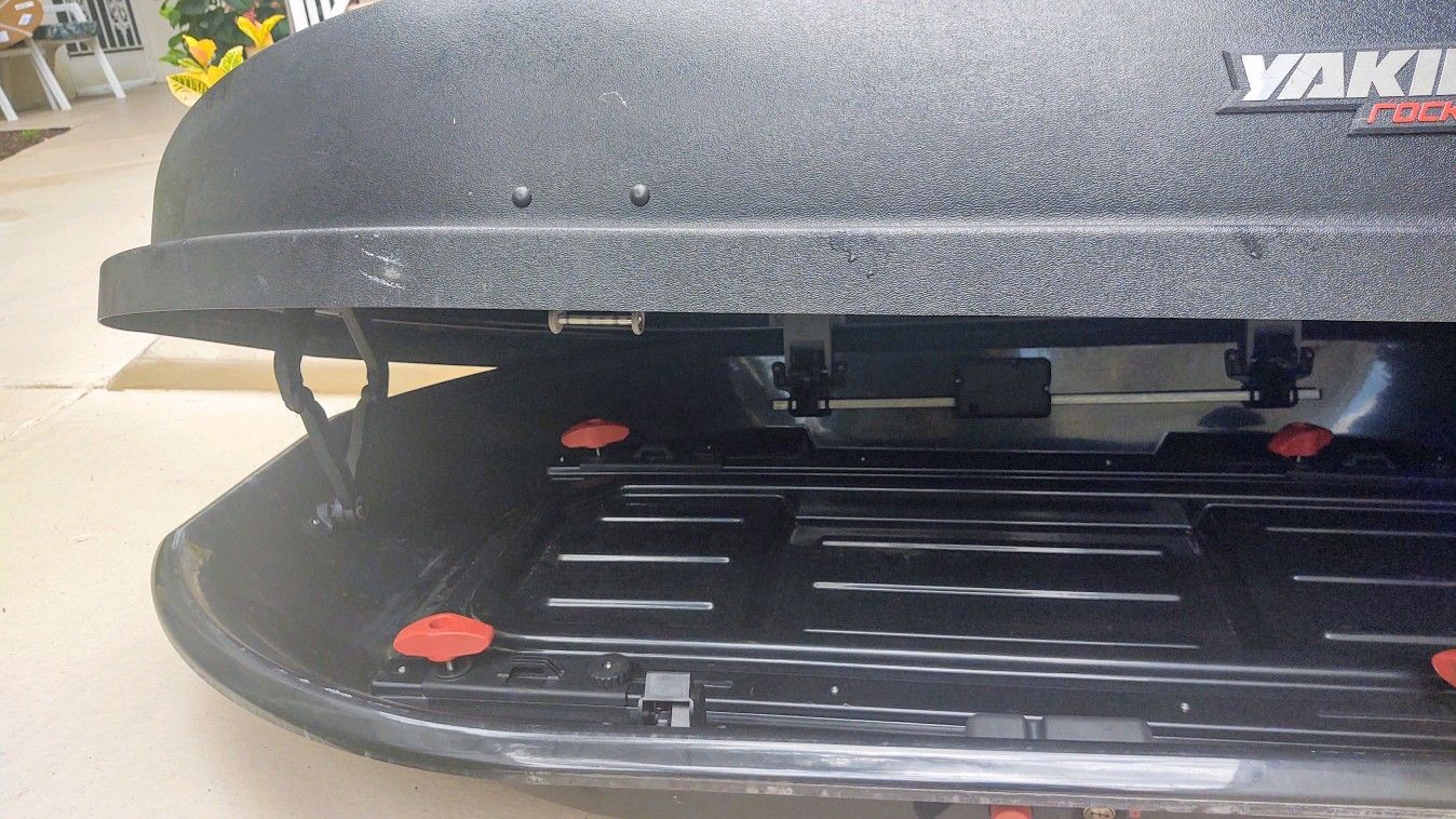 Yakima Rocketbox Pro 12 for Sale in Estero, FL OfferUp