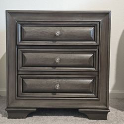 Bedroom set and Mattress 