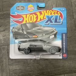 XL Hotwheel Skyline 