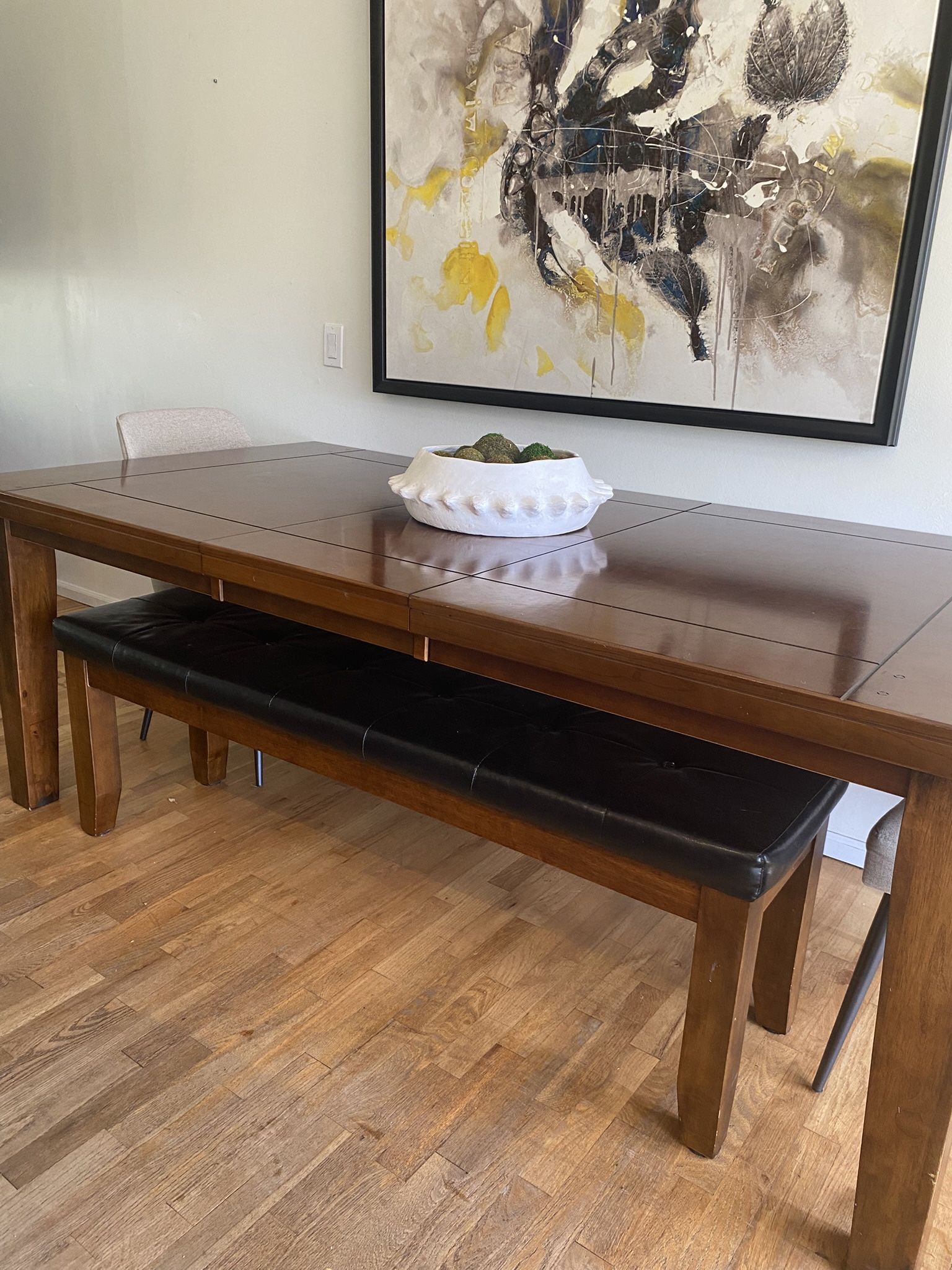Adjustable Dining Room Table With Chairs And Bench