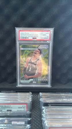 Victor Wembanyama fractal silver prism PSA 10