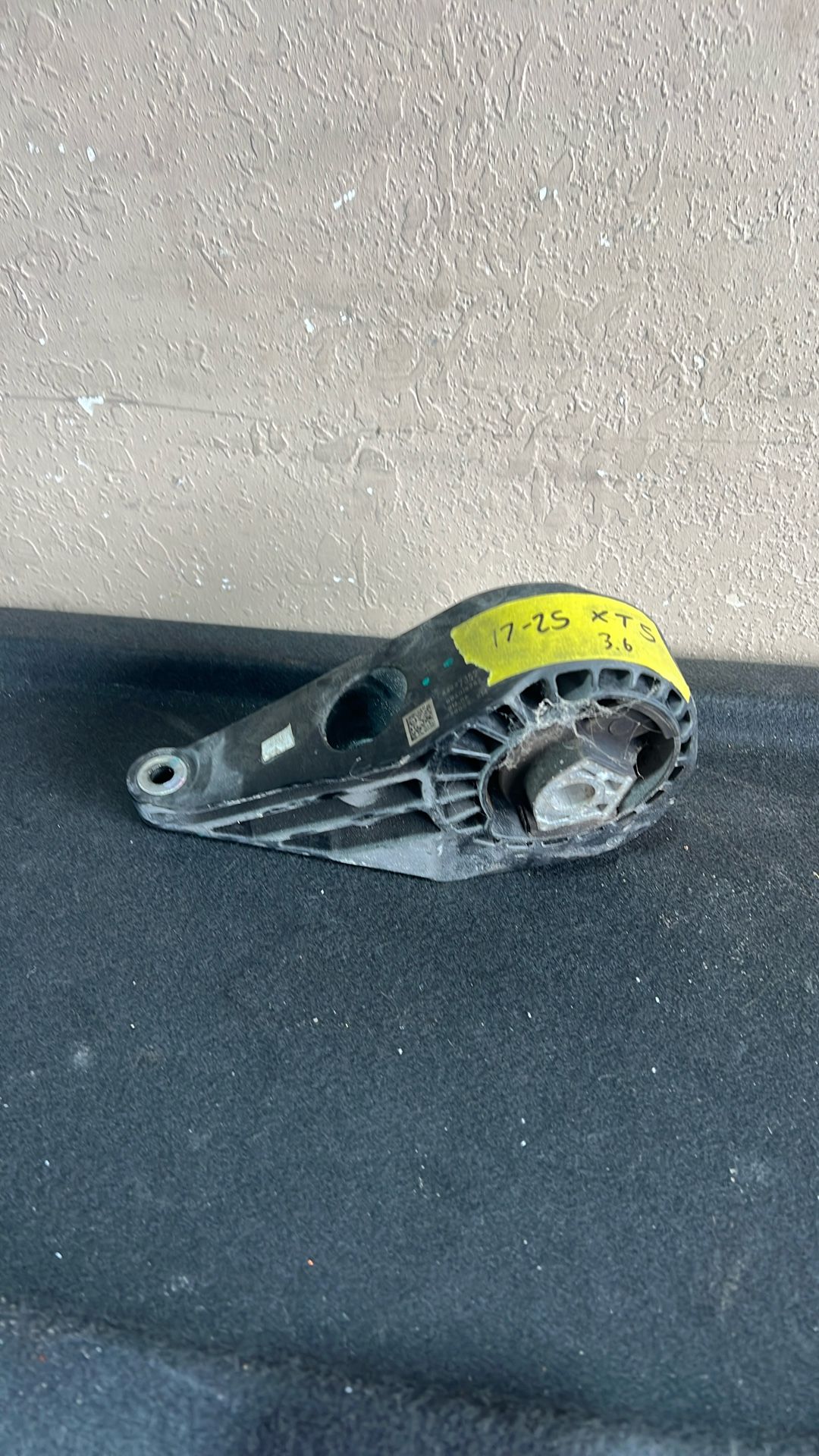 17-25 Cadillac Xt5 Transmission Mount 2017 2018 2019 2020 2021 2022 2023 2024 2025