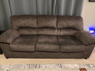 Loveseat & Sofa