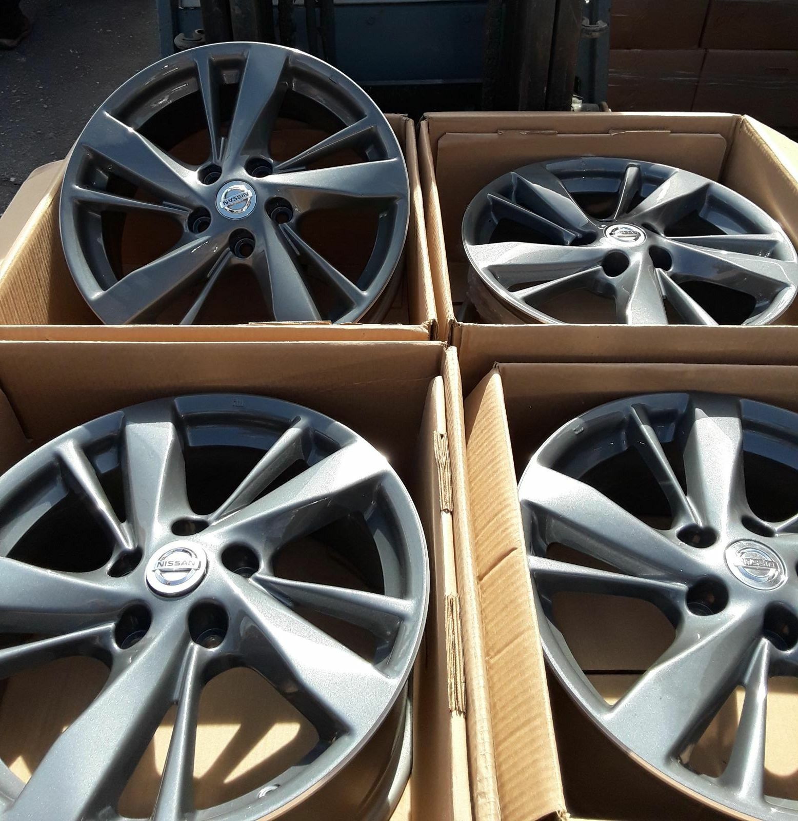 Wheel pro 17 INCH OEM Nissan wheels