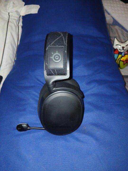 Steelseries Gaming Head Phone With Mic