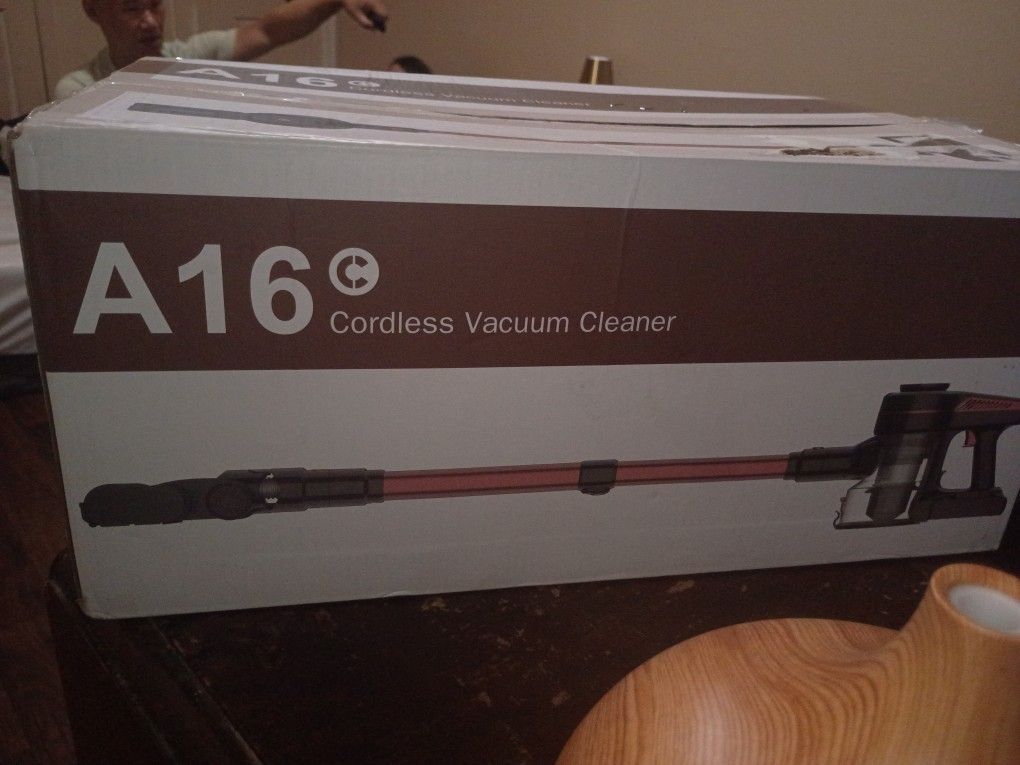 A16 Cordless Vacuum Cleaner