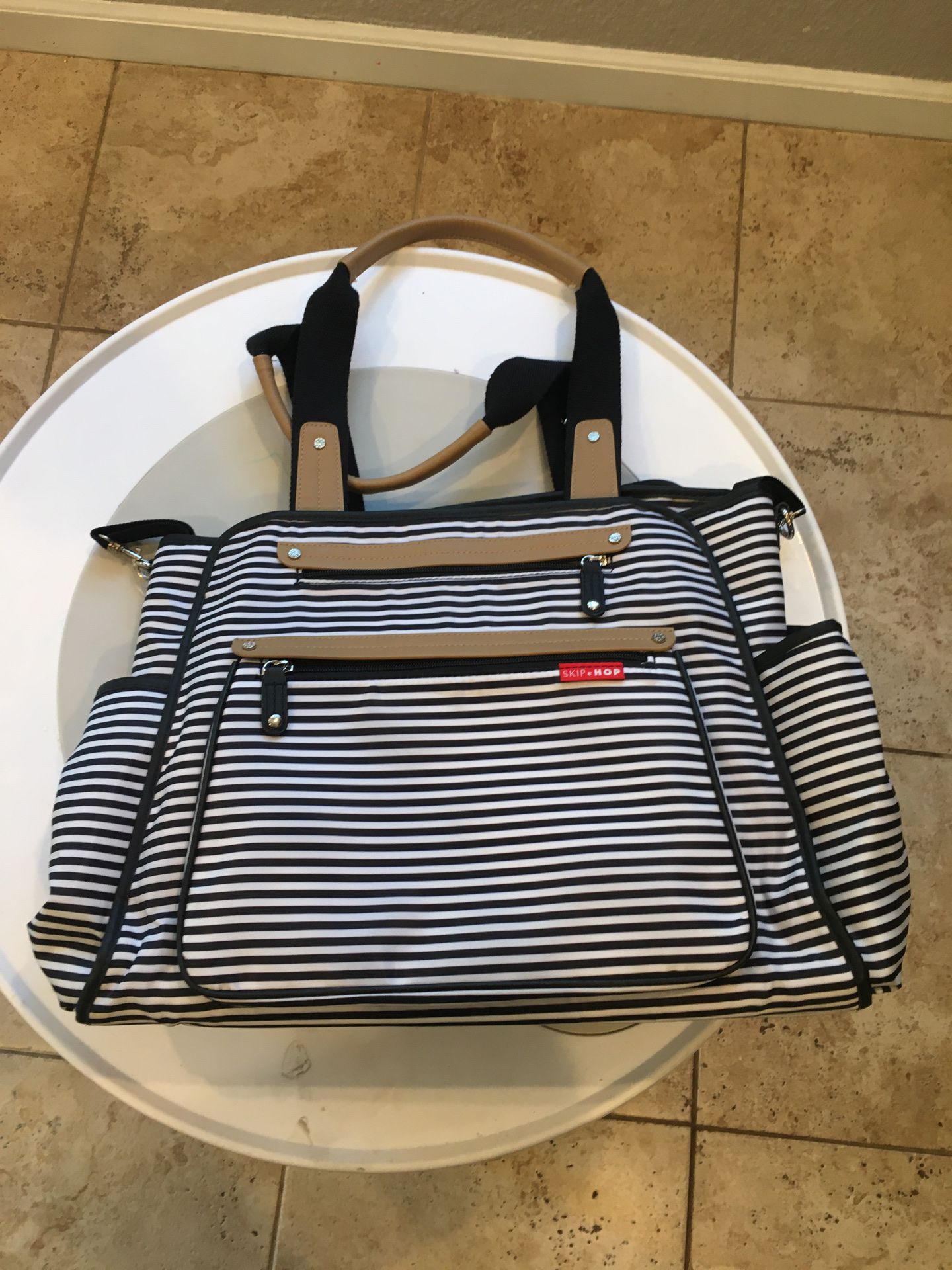 Skip Hop Diaper Bag (striped black and white)