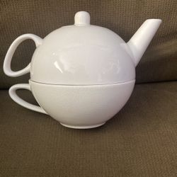 New Bath And Body Works Tea Set